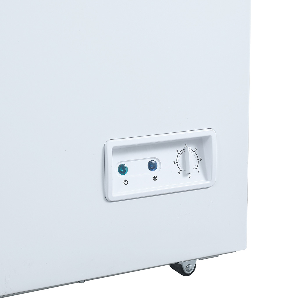 Danby 17.1 cu. ft. Chest Freezer 2 Door in White - Image 9